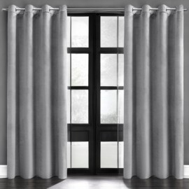 Velurový závěs glamour světle šedý 140 x 250 cm s průchodkami (1 kus.)