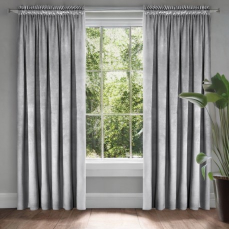 Velurový závěs glamour světle šedý 140 x 230 cm s páskou